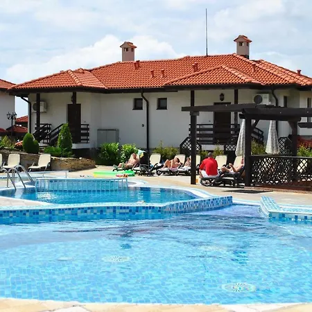 Rosi - Bay View Holiday home *